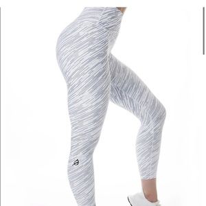 P’tula Desiree II 23” Leggings